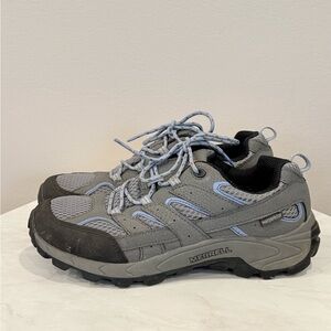 🔥Merrell Kids' Gray and Black Outdoor Shoes Size 4 Like New🔥